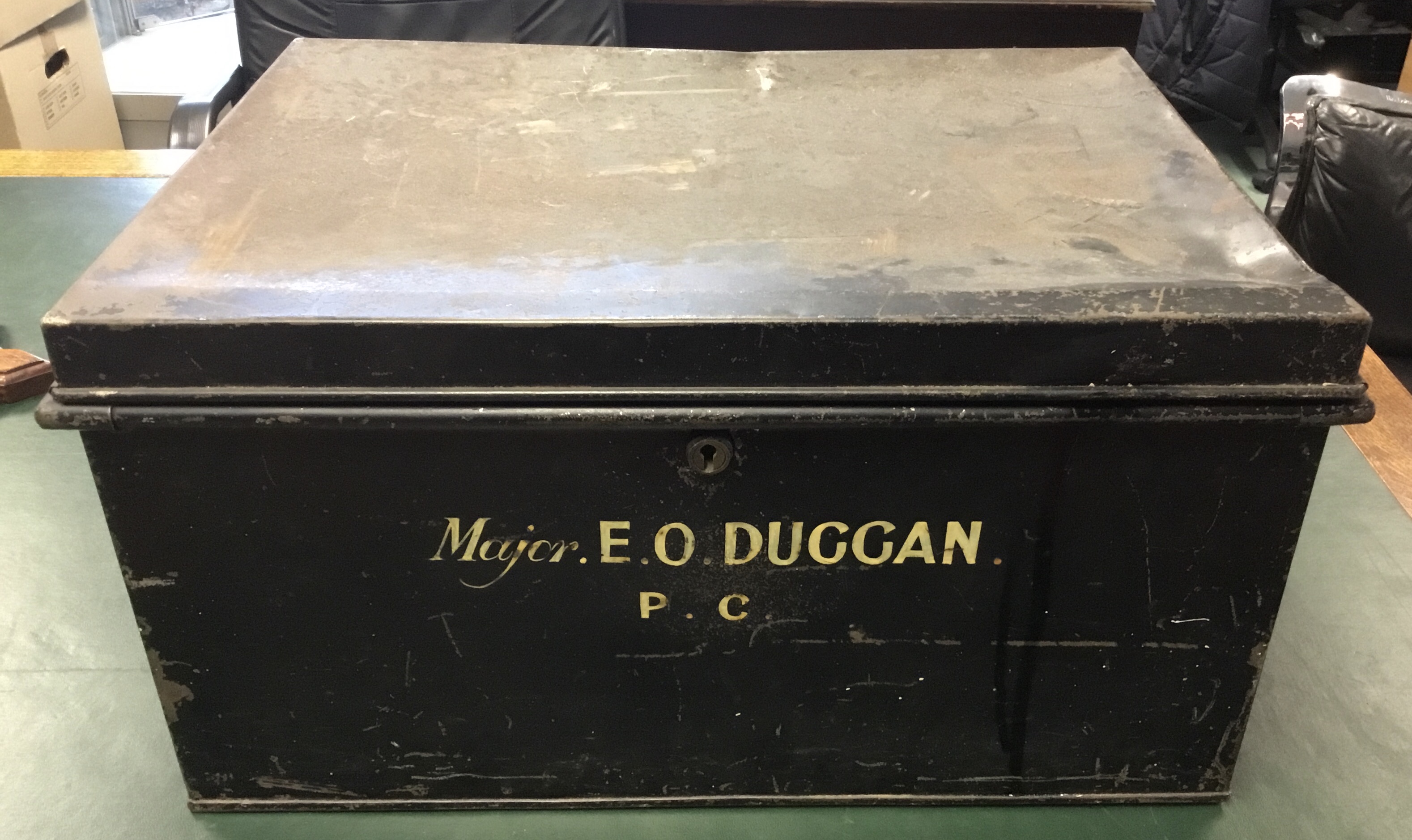 A good quality oil on board portrait of Major E.O.Duggan T.D. M.I.D. Three quarter length - Image 10 of 11