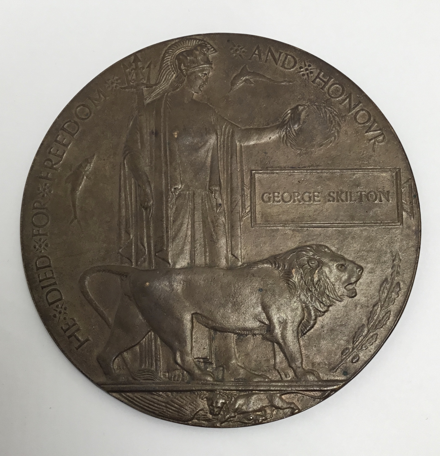A First Day of the Somme 01/07/1916 casualty death plaque, named to 12499 Pte George Skilton of