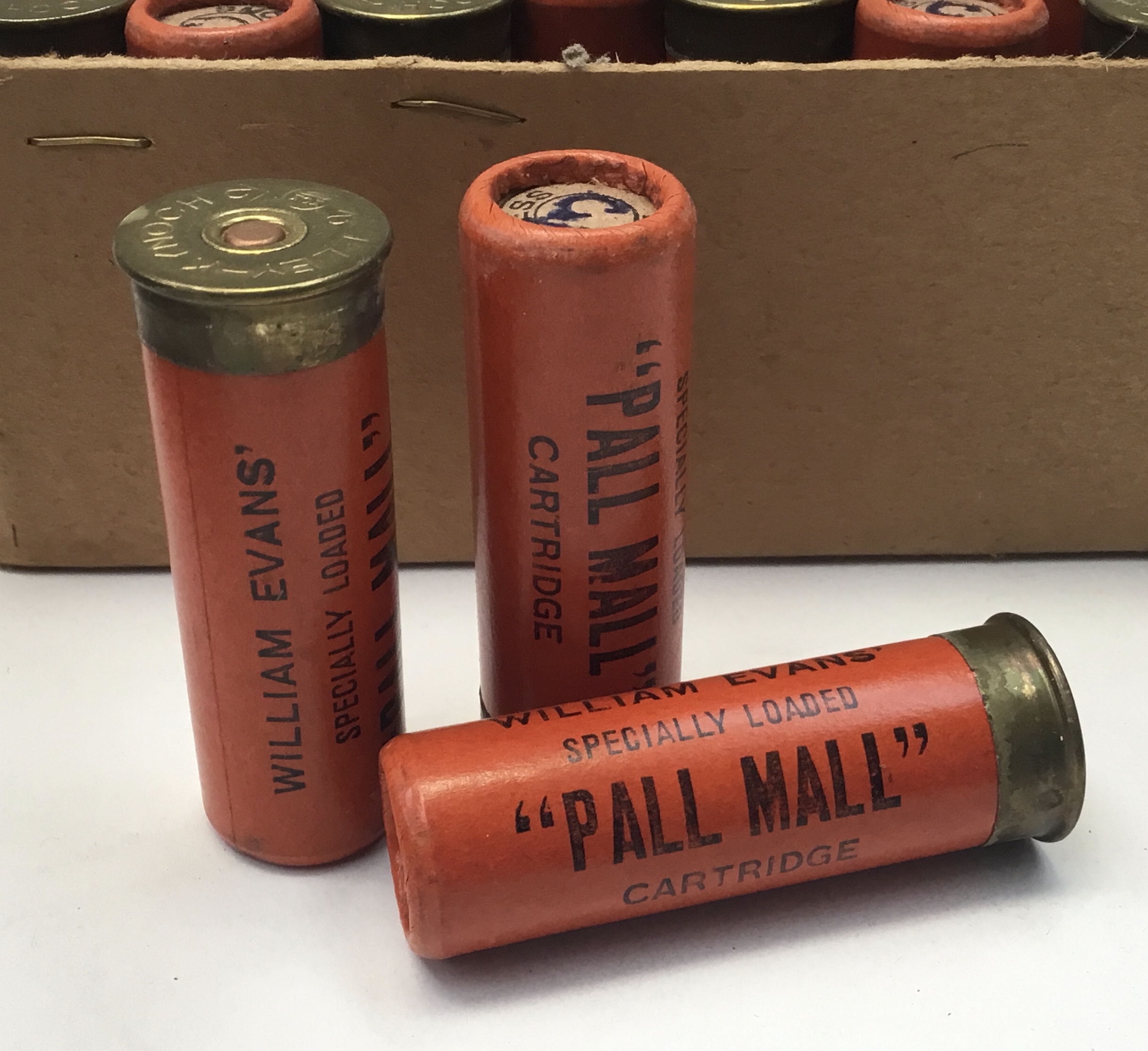 Collectors shotgun cartridges. 86xWilliam Evans (London) pre-war specially loaded “PALL MALL” - Image 3 of 3