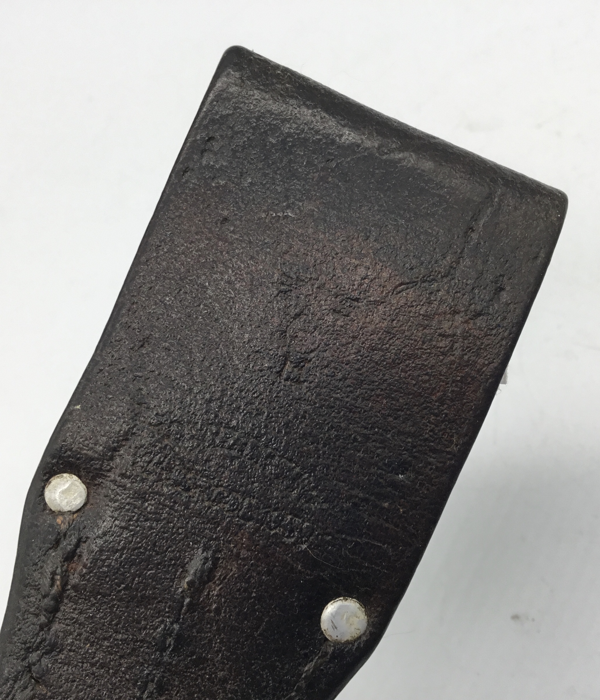 A scarce WW2 era Kriegsmarine leather frog for the the K98 bayonet. Of standard shape and form, a - Image 5 of 5