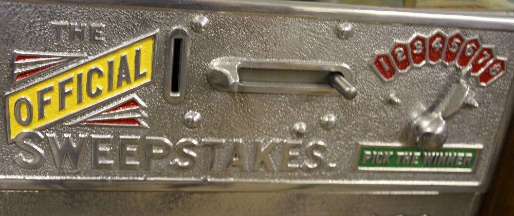 Rock-Ola Manufacturing Company Official Sweepstakes 1933 Trade Stimulator Machine. The Sweepstake is - Image 5 of 8