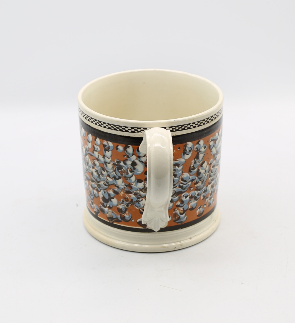 A large creamware mug, orange ground with a spattered finger trail design with  black  borders to - Image 4 of 8