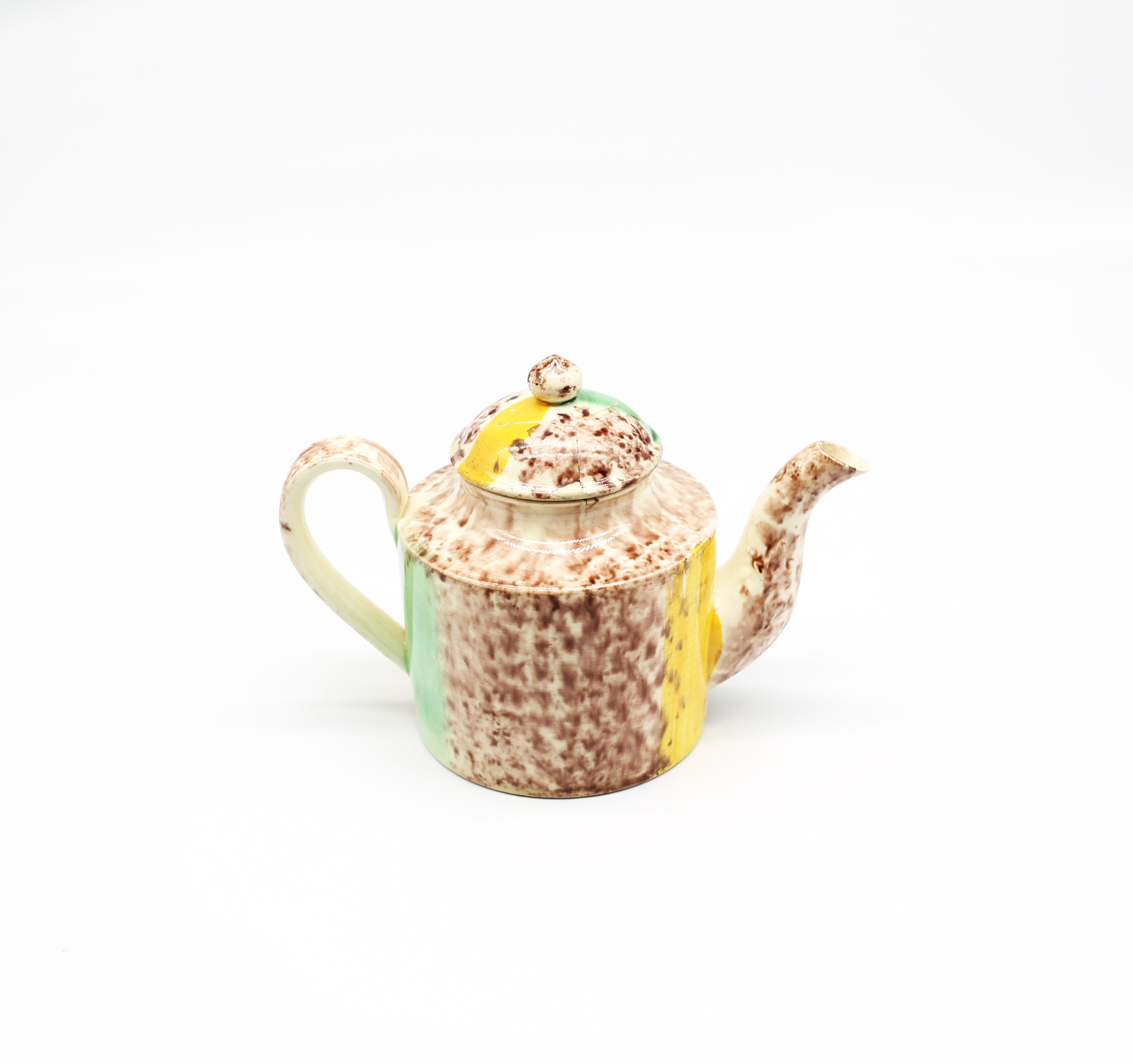 A small cylindrical Whieldon style teapot and cover, sponge decorated in brown, yellow and green - Image 3 of 17
