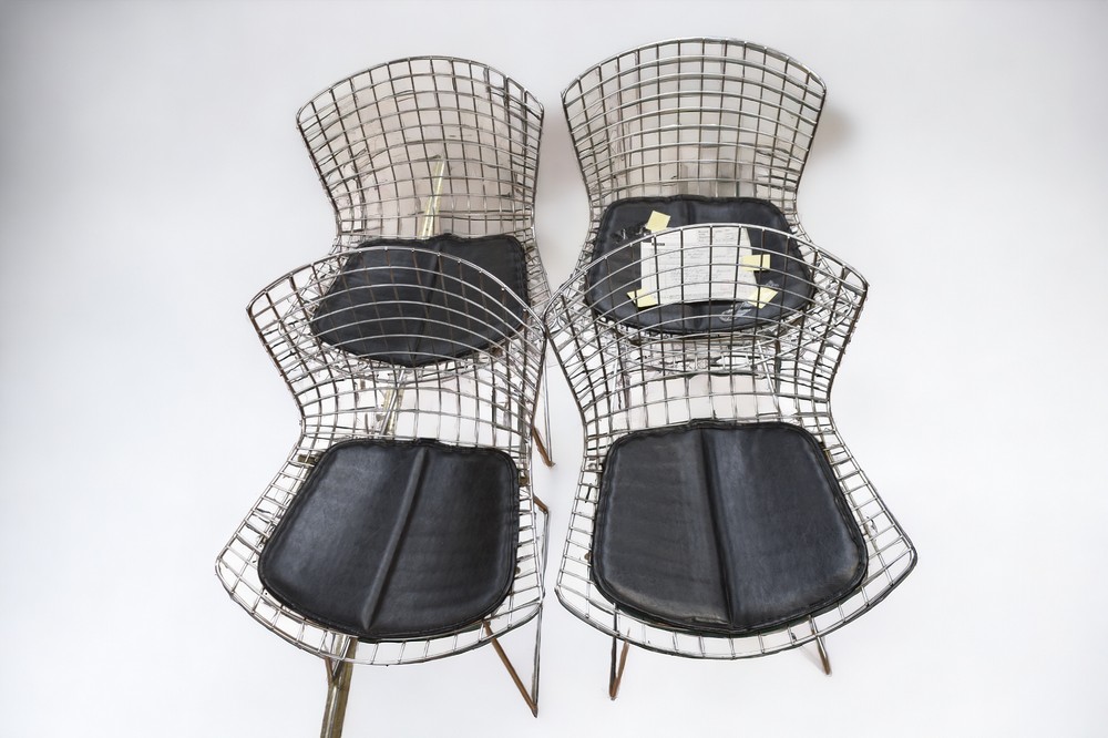 Harry Bertoia, for Knoll, a set of four chrome mesh chairs, complete with leather pads - Image 2 of 4