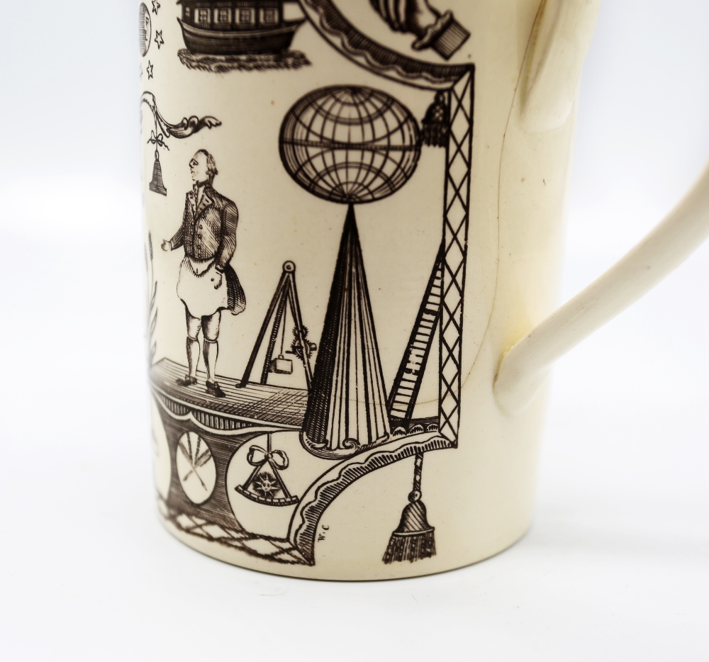 A small Leeds creamware mug with Masonic engravings.  Circa 1780-1800. Size 9.5cm high  Condition. - Bild 11 aus 14