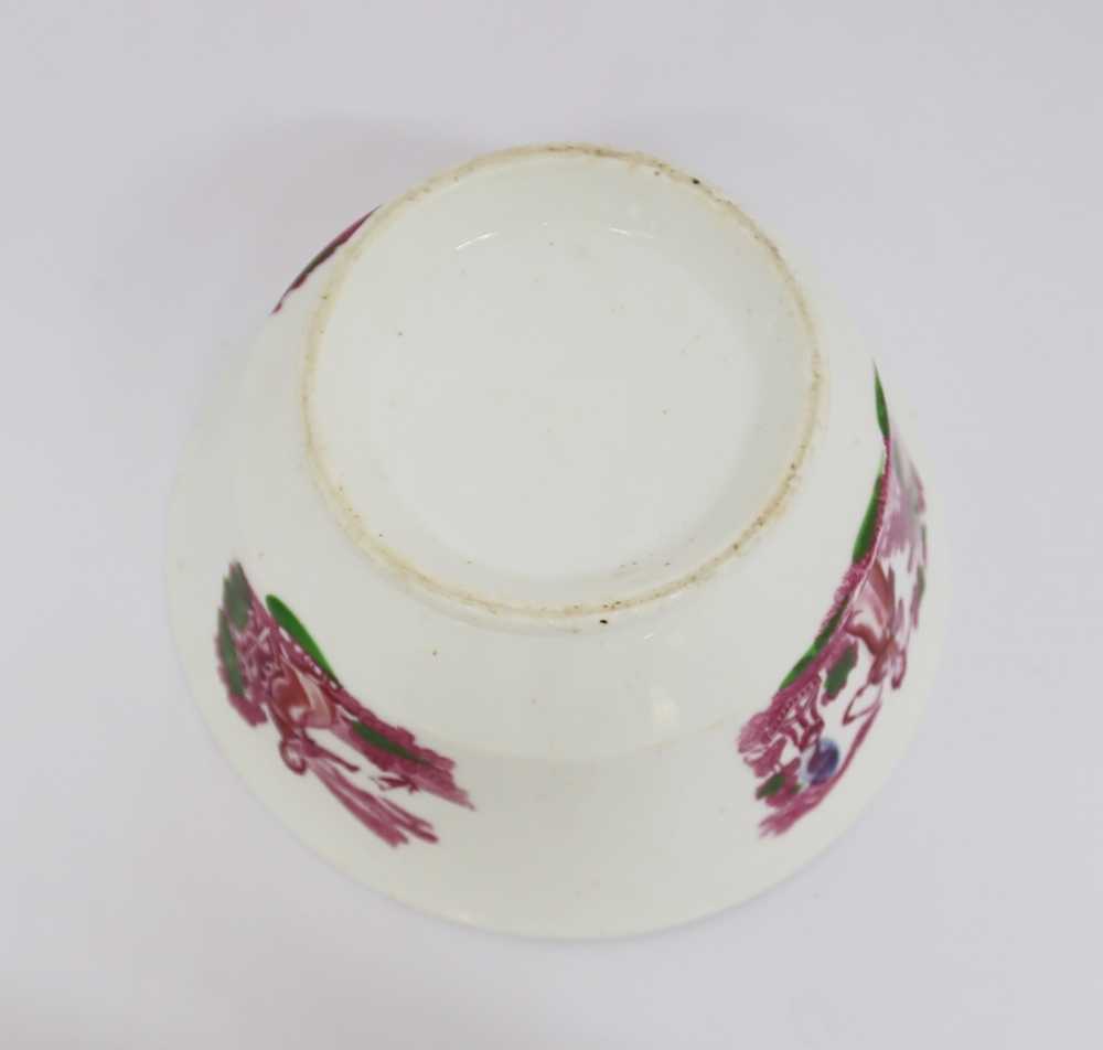 A small collection of 19th century pink lustre tea cups and saucers, teapot, milk jug and slop bowl. - Bild 9 aus 11