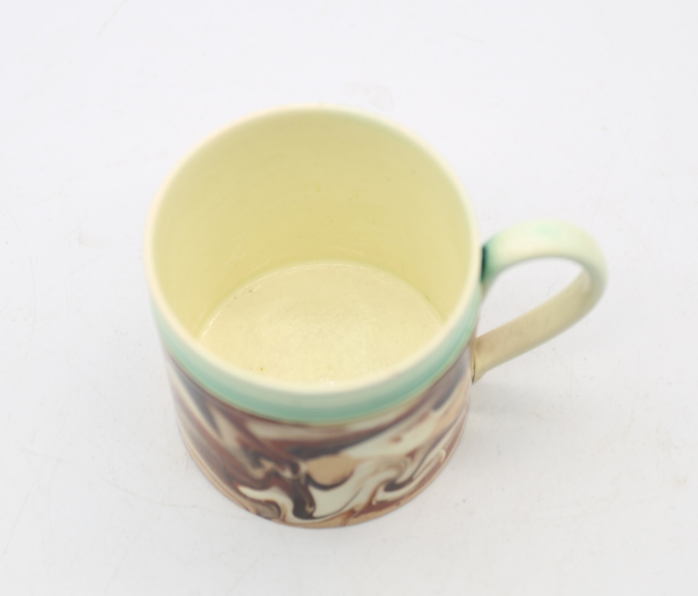 A small creamware cylindrical coffee can, with coloured marbled decoration, with a green ribbed band - Image 5 of 7