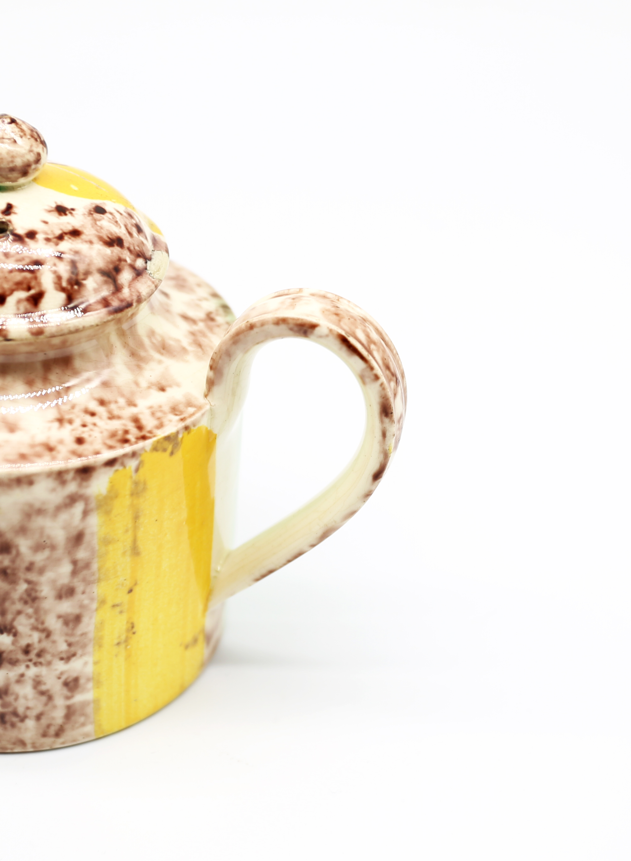 A small cylindrical Whieldon style teapot and cover, sponge decorated in brown, yellow and green - Image 8 of 17