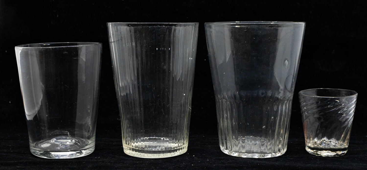 A collection of ale glasses, fluted and plain along with a small twisted gin glass, all late 18th - Image 2 of 6