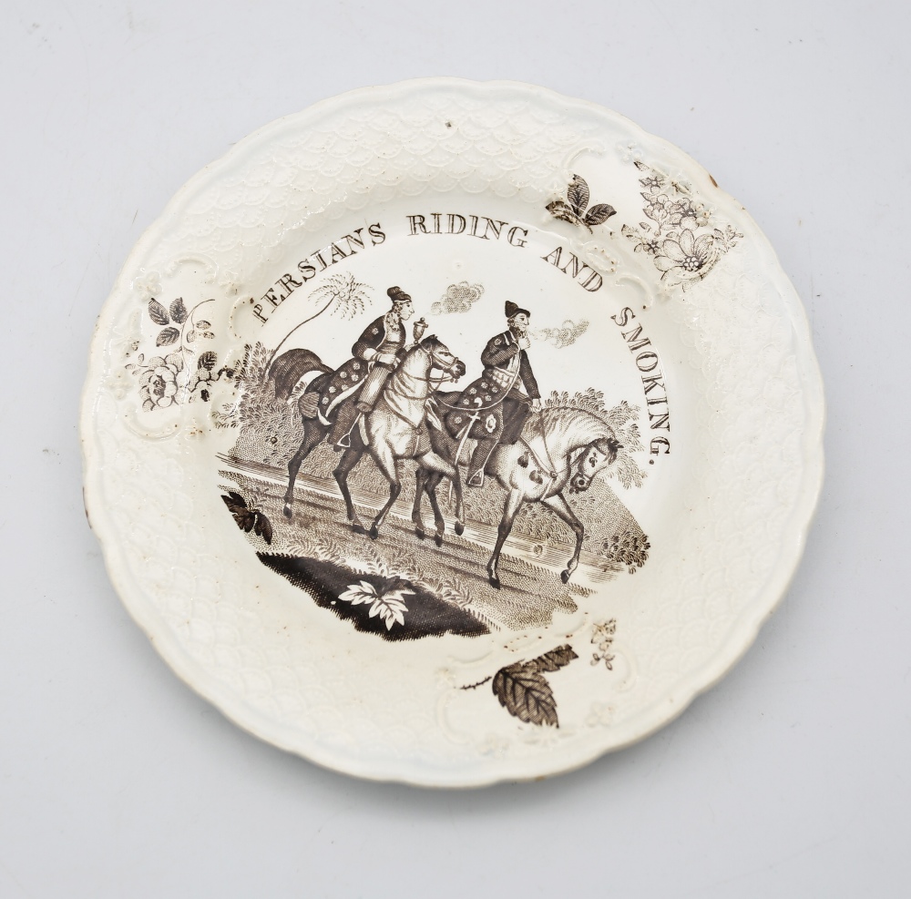 Two 19th century earthenware Child’s plates. Titled. ‘Persians and Smoking and a Horse rider and - Bild 3 aus 6