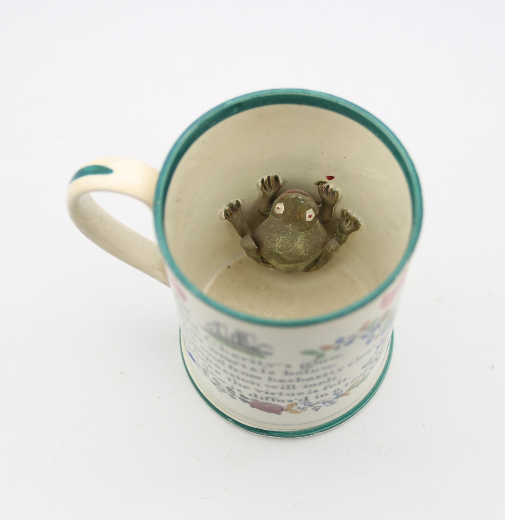 A creamware pottery Frog mug, printed with ‘West view of the cast Iron bridge over the River Wear - Bild 5 aus 7