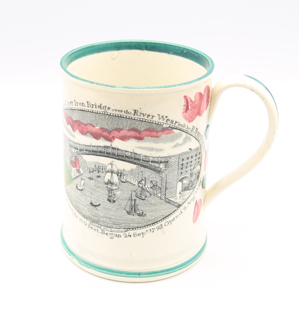 A creamware pottery Frog mug, printed with ‘West view of the cast Iron bridge over the River Wear - Bild 6 aus 7