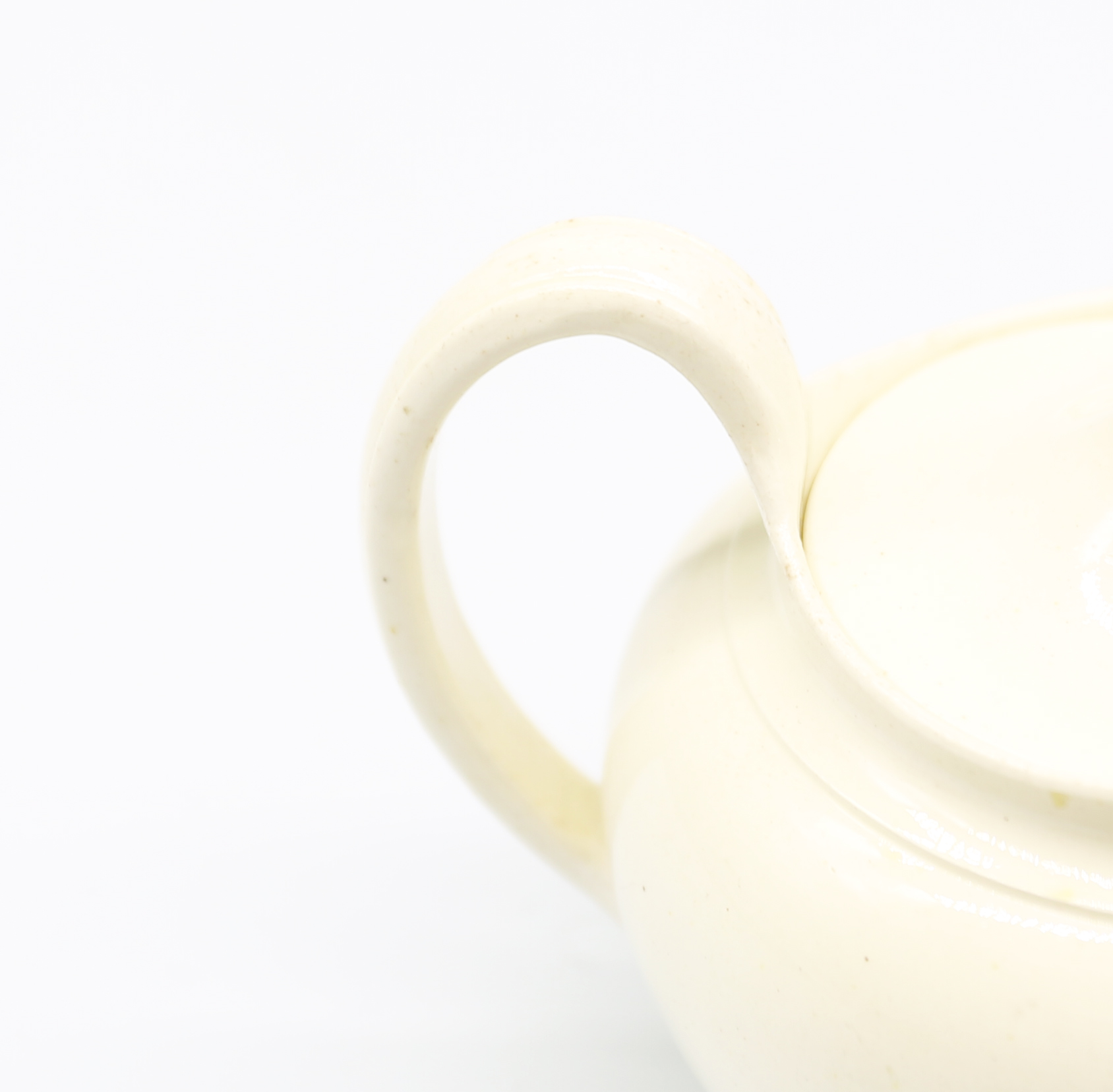 A miniature Wedgwood creamware teapot and cover, with a flared lip. Impressed WEDGWOOD  Circa - Image 7 of 15