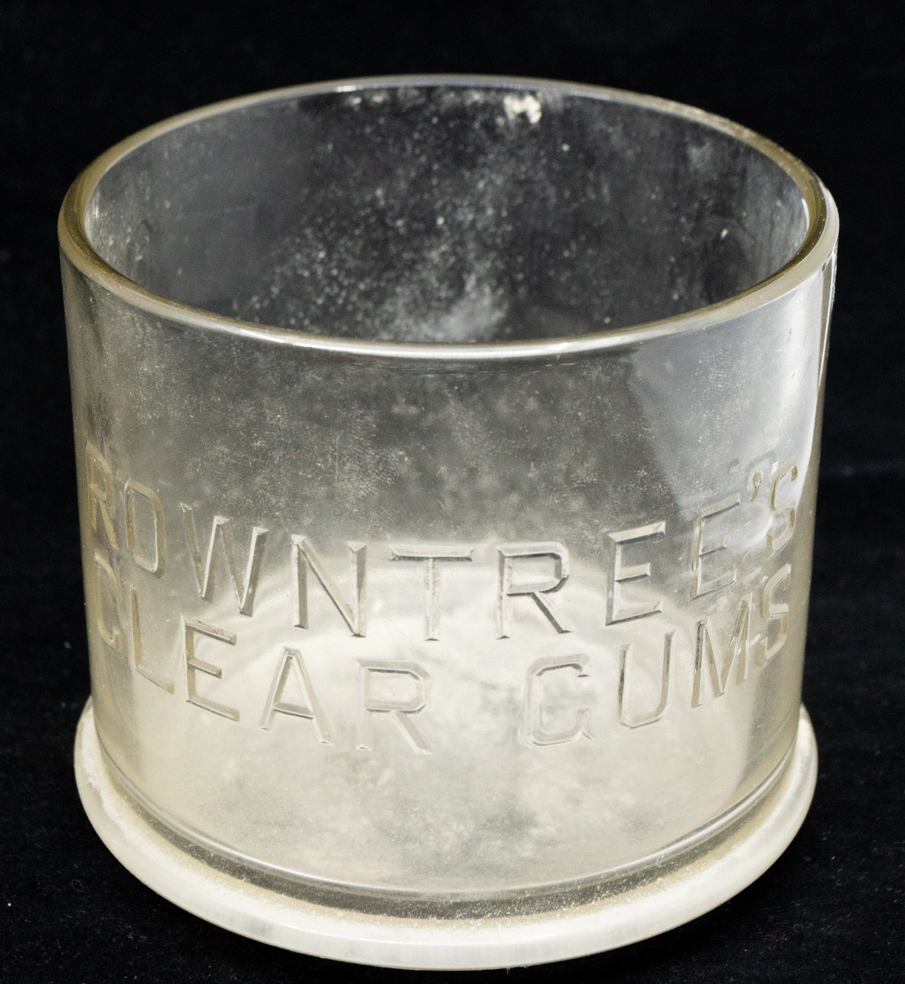 A collection of early 20th Century glass advertising jars, four in all, three with lids, Meredith - Image 5 of 5
