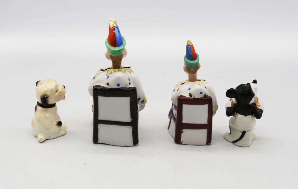 Two porcelain figurines of Mr Punch, both with nodding heads, with mixed speckled clothing and hats, - Image 2 of 4