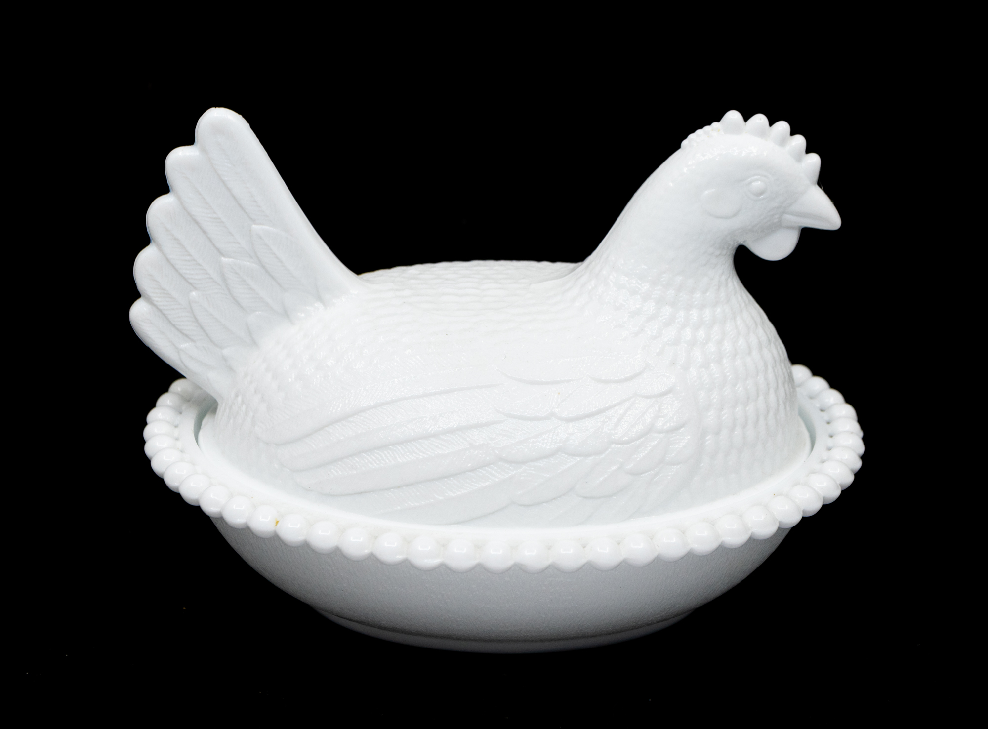 A mid 20th Century Vaseline glass continental egg dish in the style of a chicken, a continental - Image 3 of 3