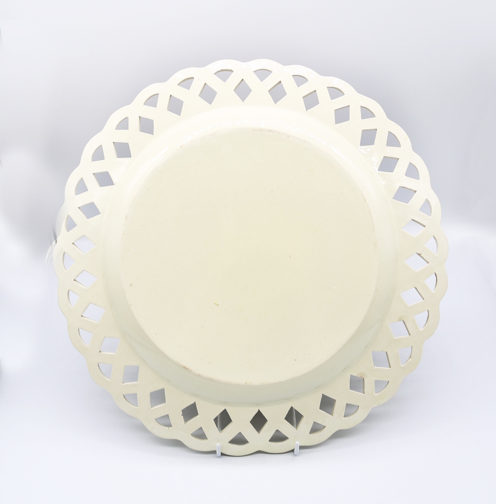 A large round creamware  platter with a basket weave rim  Circa 1780. Size. 35cm diameter. - Image 6 of 6