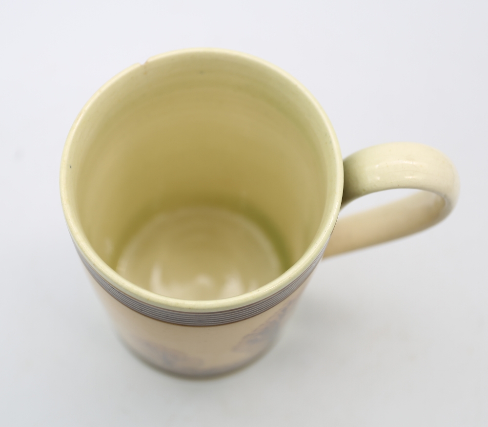 A creamware Mocha mug.  Pale orange ground with serial trees and ribbed bands to top and foot - Bild 7 aus 8