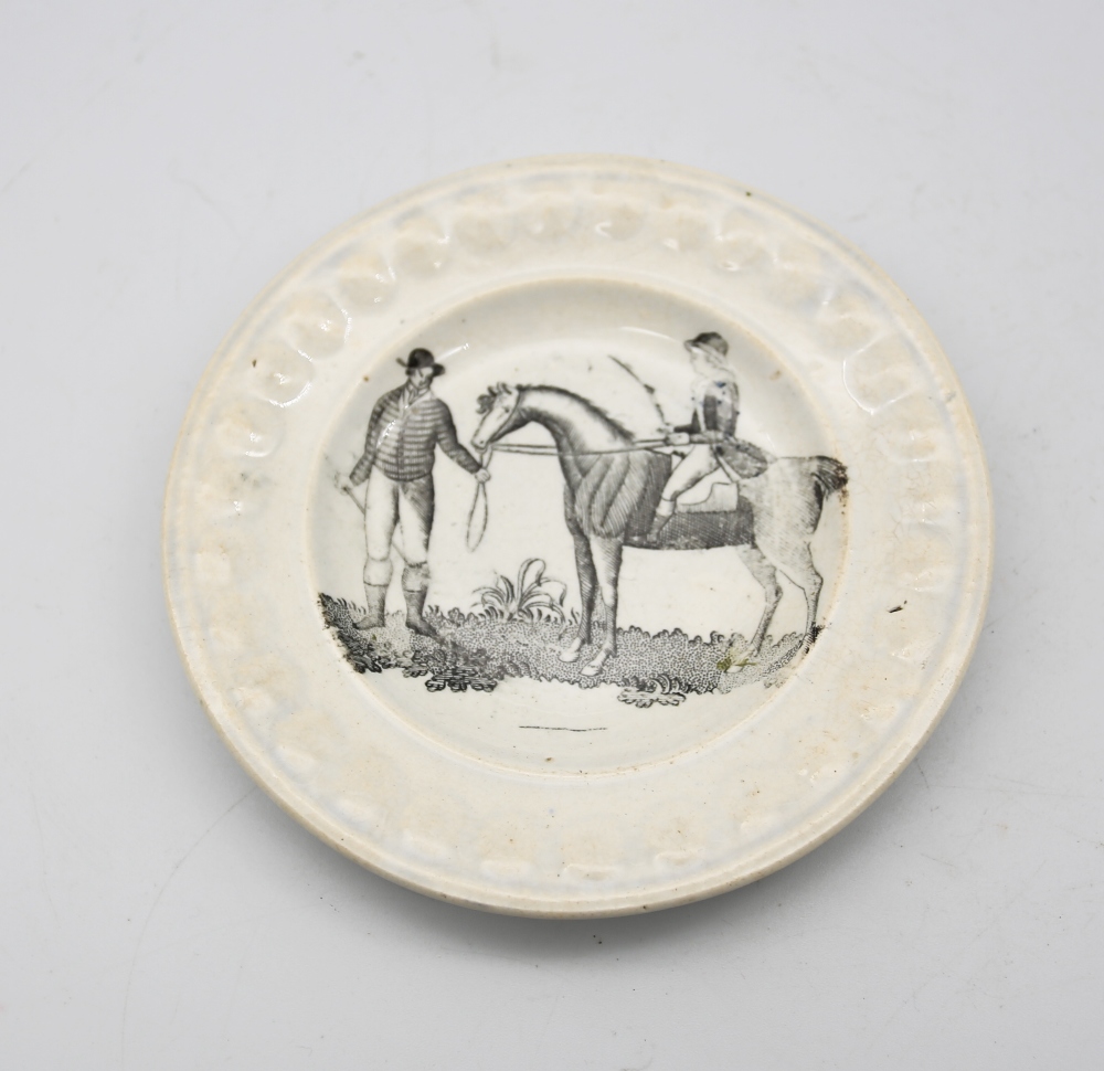 Two 19th century earthenware Child’s plates. Titled. ‘Persians and Smoking and a Horse rider and - Bild 5 aus 6