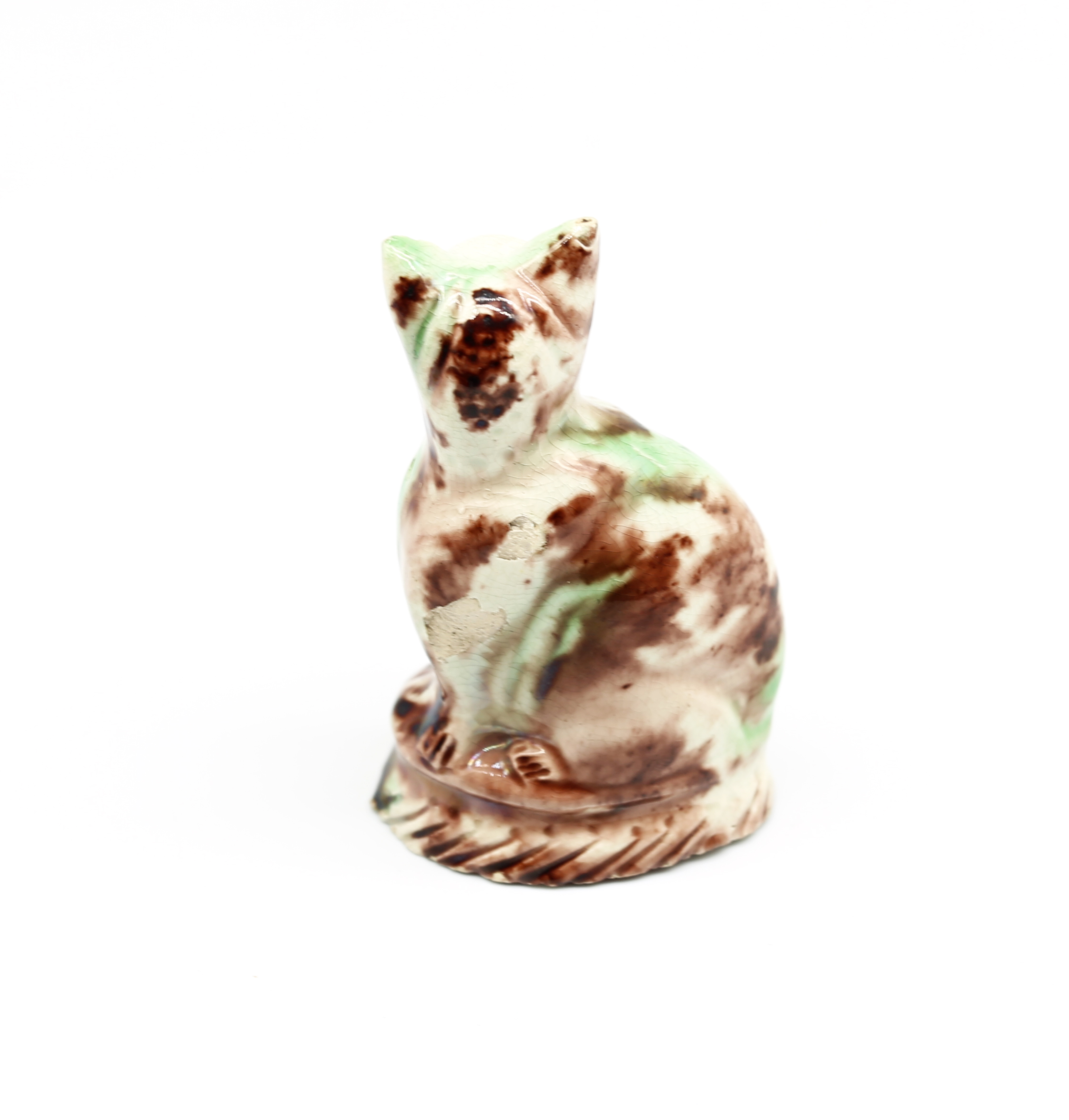 A small Staffordshire Whieldon creamware seated cat, sponge decorated in shades of green and brown - Bild 3 aus 7