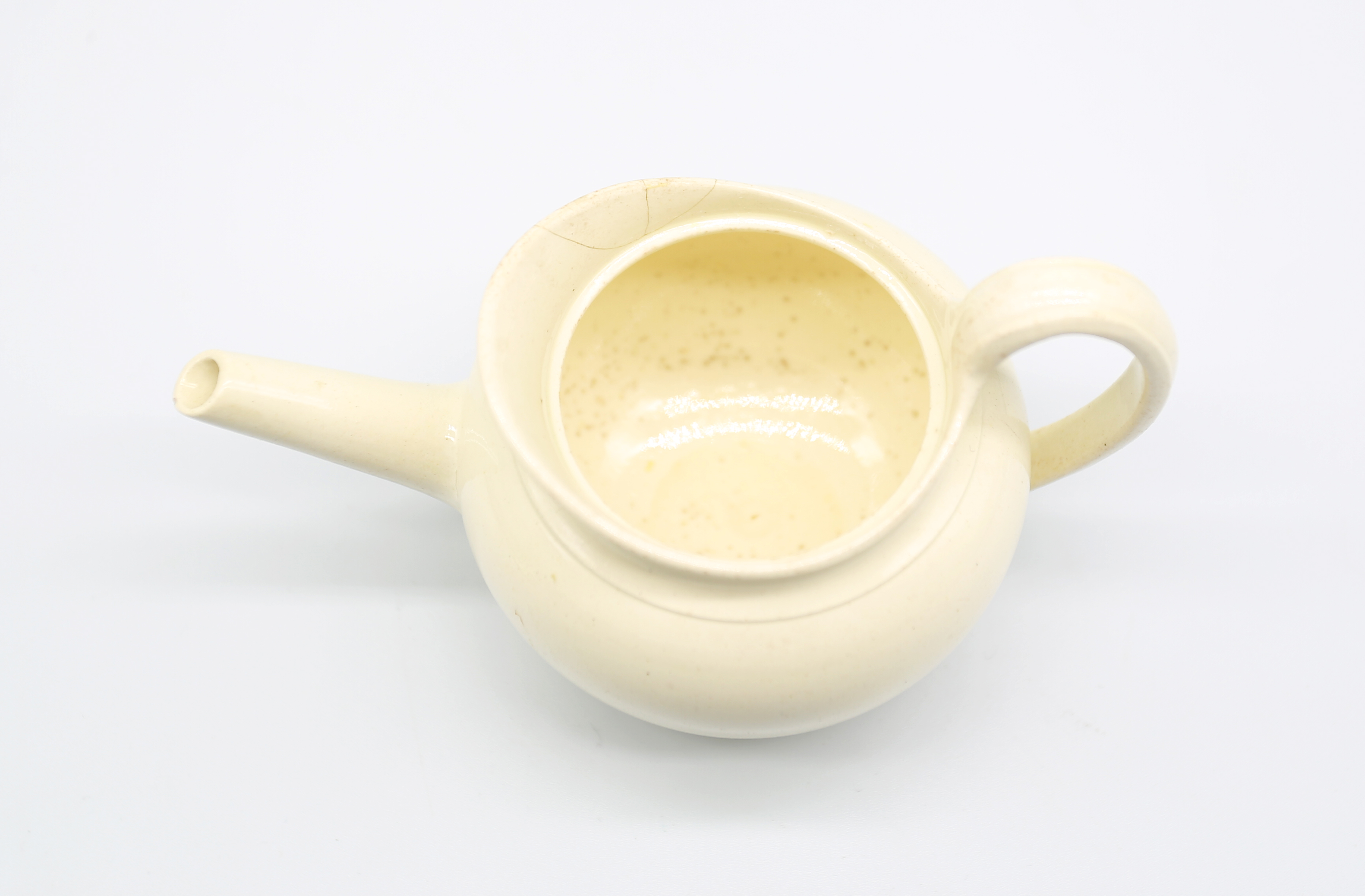 A miniature Wedgwood creamware teapot and cover, with a flared lip. Impressed WEDGWOOD  Circa - Image 11 of 15