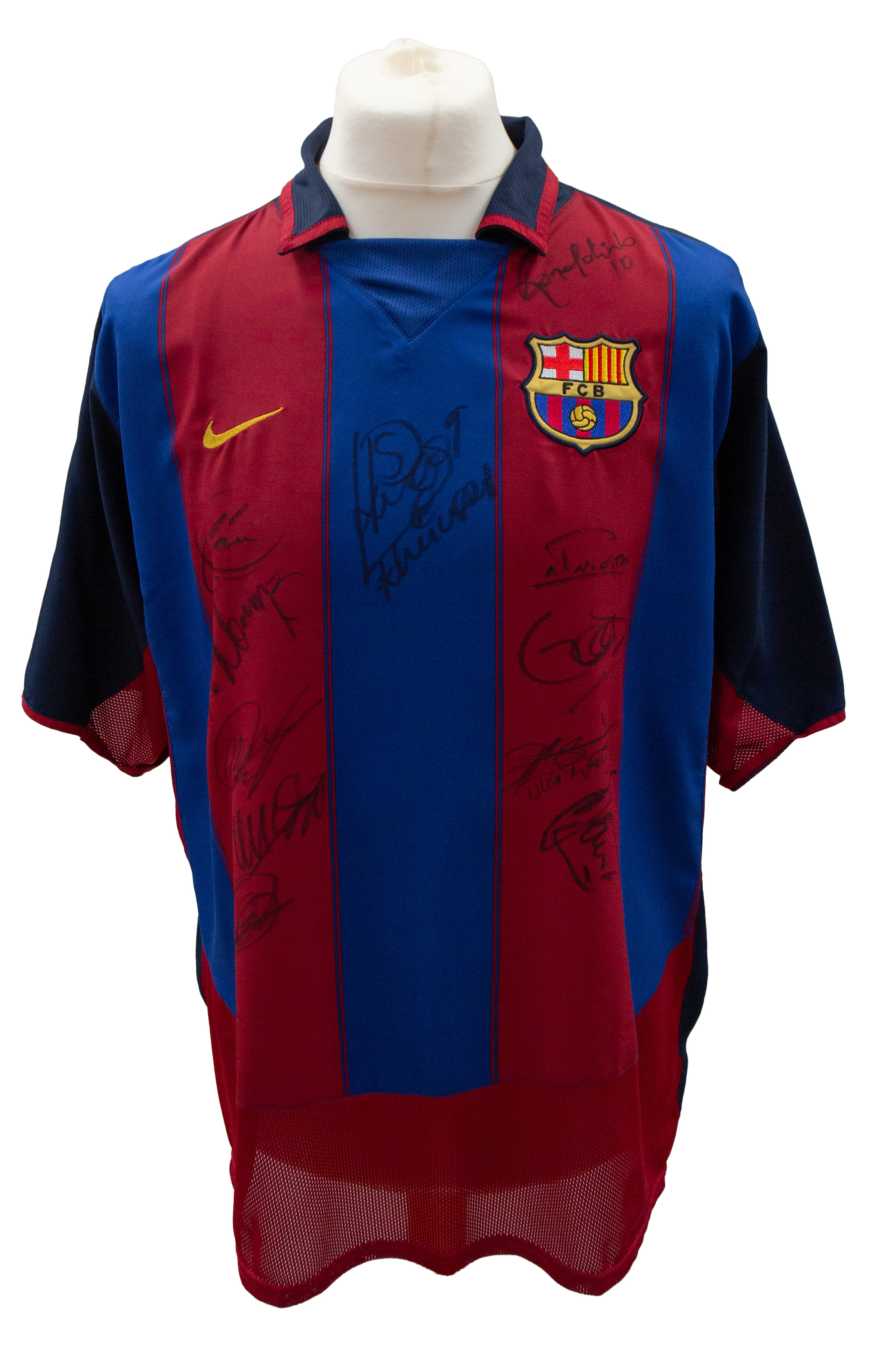 Barcelona: An F.C. Barcelona, match worn football shirt, worn by Gerard Lopez, in the Opening