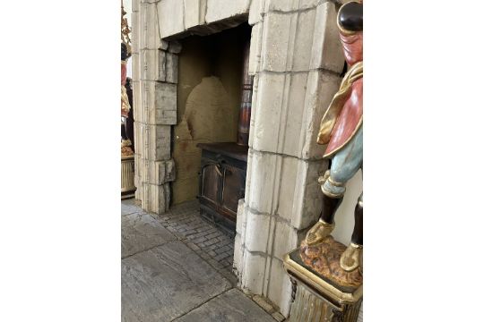 A huge Georgian stone fireplace consisting of 26 carved blocks complete with the original drawing - Image 8 of 41