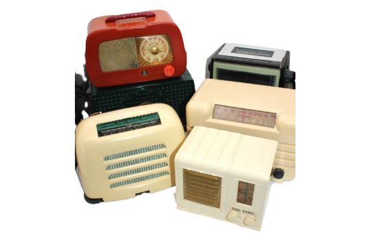 Six various plastic/bakelite radios mid 20th century comprising: FADA 711 Catalin, no case cracks, - Image 1 of 5