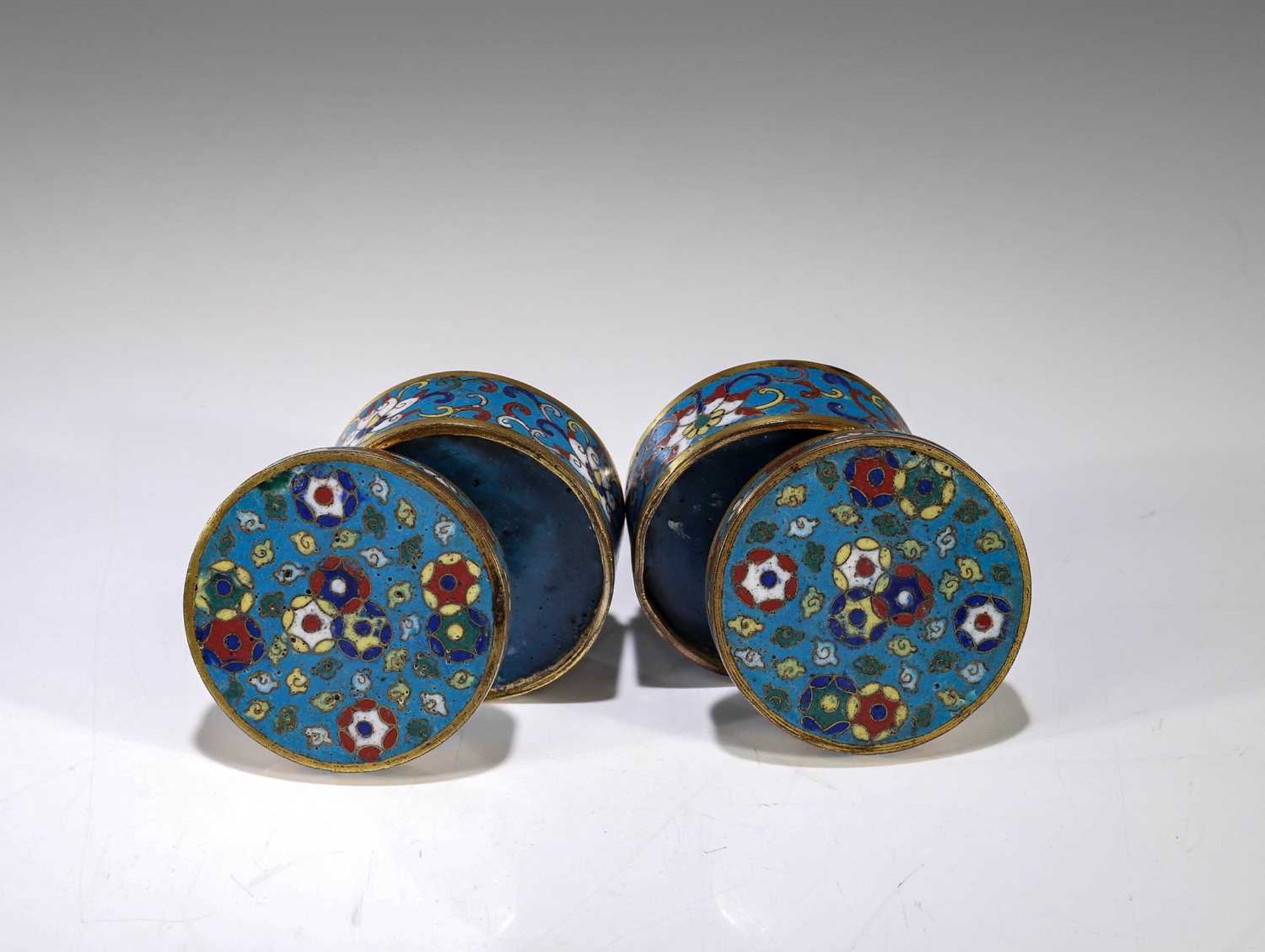 SET OF CLOISONNE BOXES - Image 2 of 15