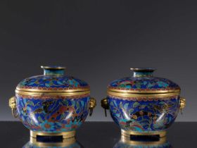 PAIR OF CLOISONNE BOWLS WITH LID