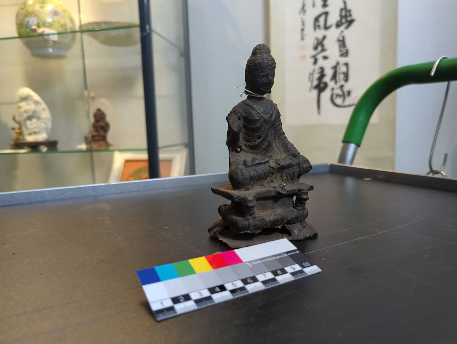 SWAT BUDDHA - Bild 7 aus 13