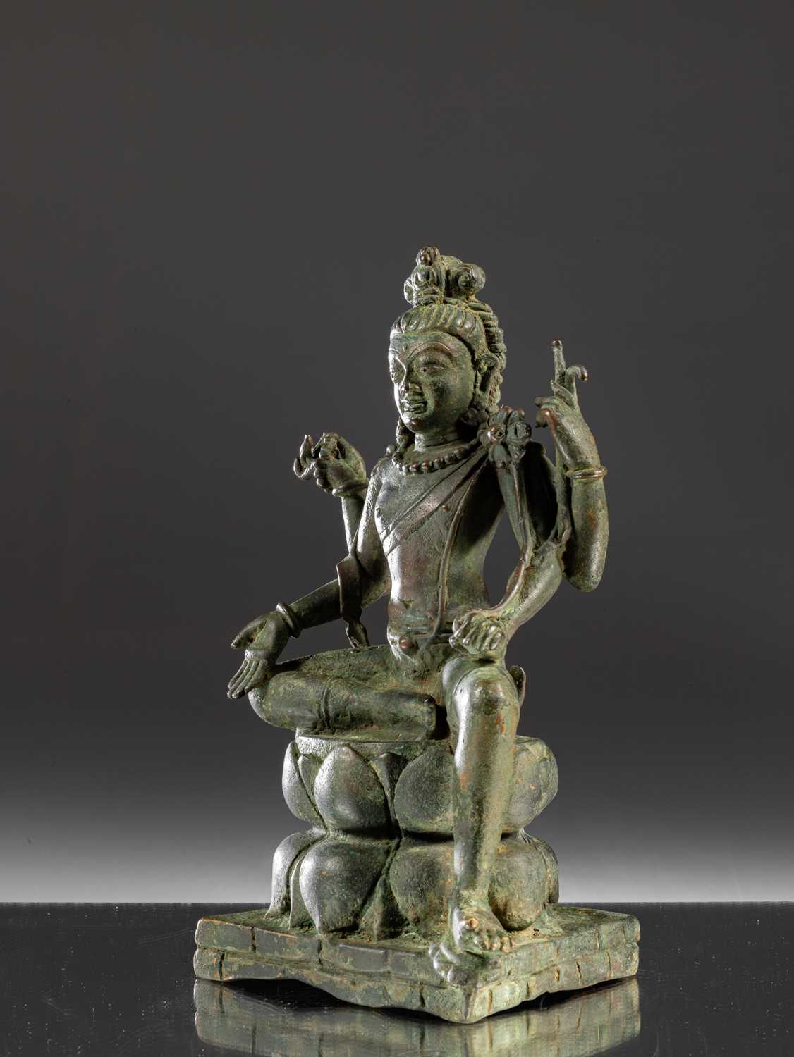 SEATED LOKESHVARA - Image 4 of 6