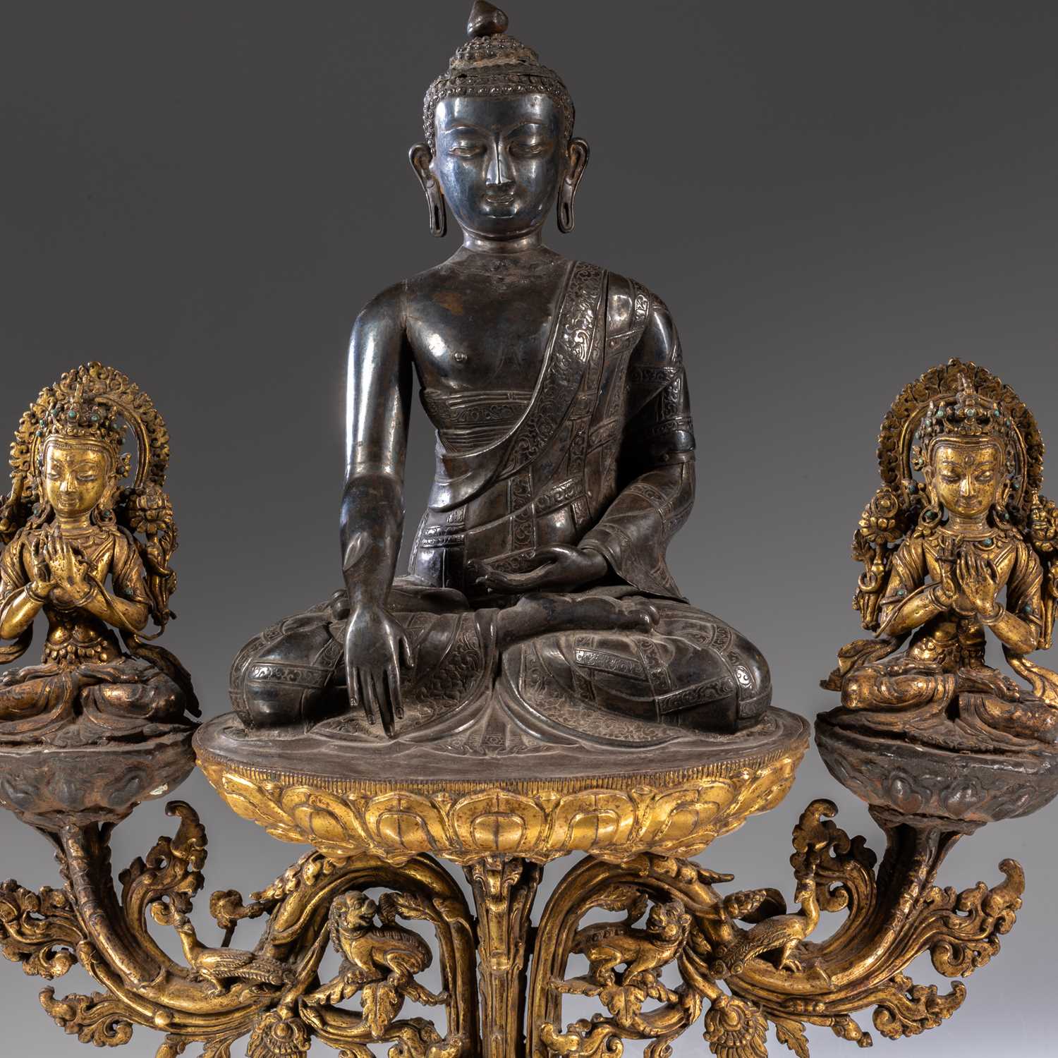 EXTREMLY RARE BUDDHA WITH CONSORTS - Image 7 of 27