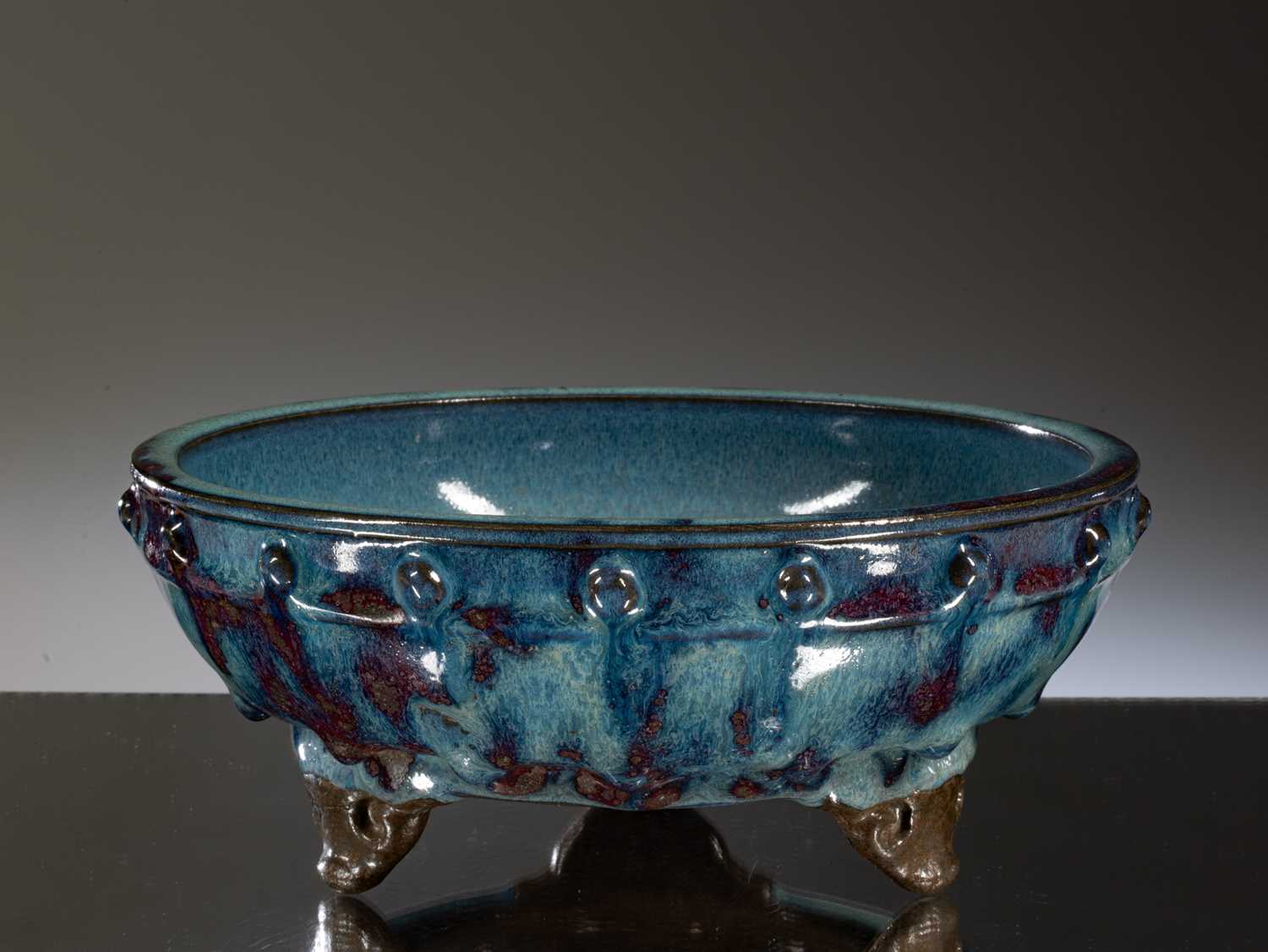VERY RARE "NUMBER FIVE" JUN TRIPOD NARCISSUS BOWL - Image 2 of 5