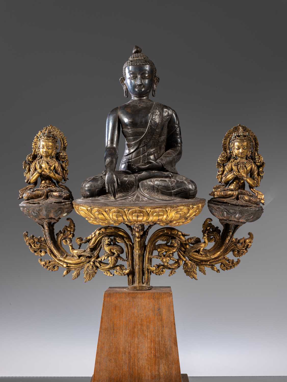 EXTREMLY RARE BUDDHA WITH CONSORTS - Image 18 of 27