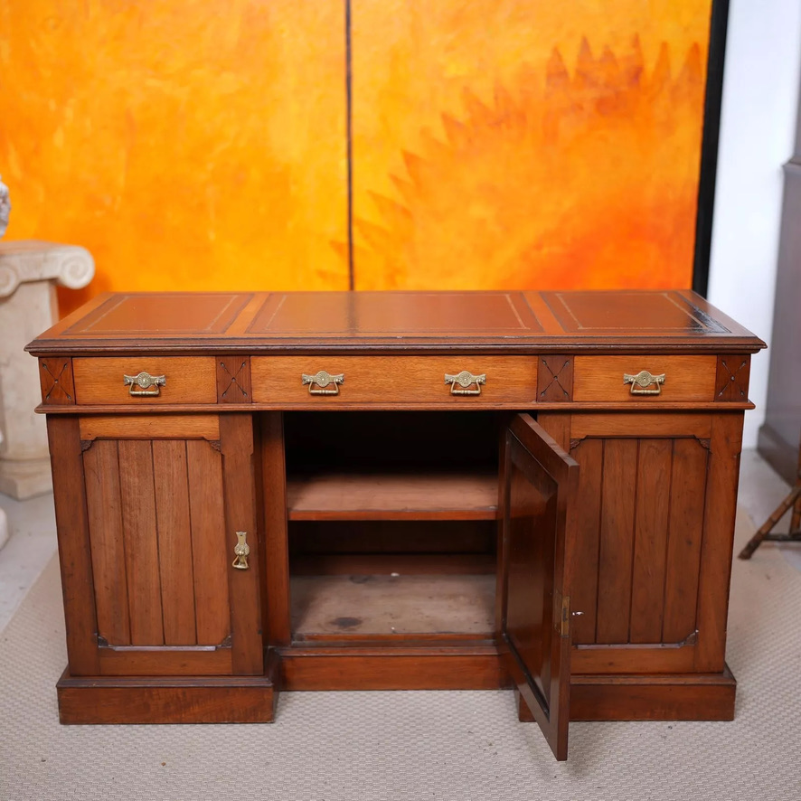 Victorian Kneehole Pedestal Desk Leather Mahogany - Image 6 of 8