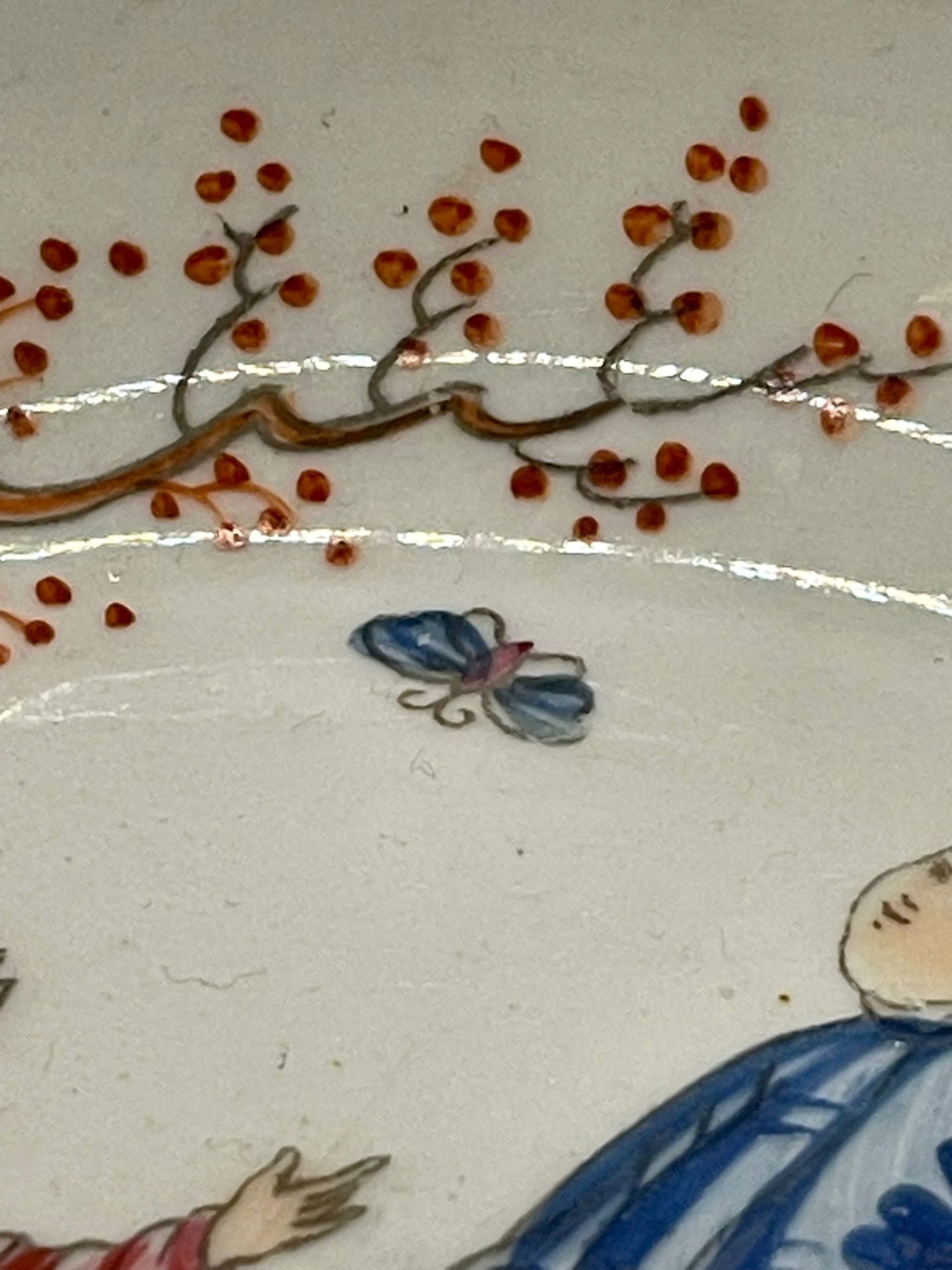 The boy and Butterfly Tea Saucers 1790-1795 one in great condition but the other slightly worn pleas - Image 11 of 18