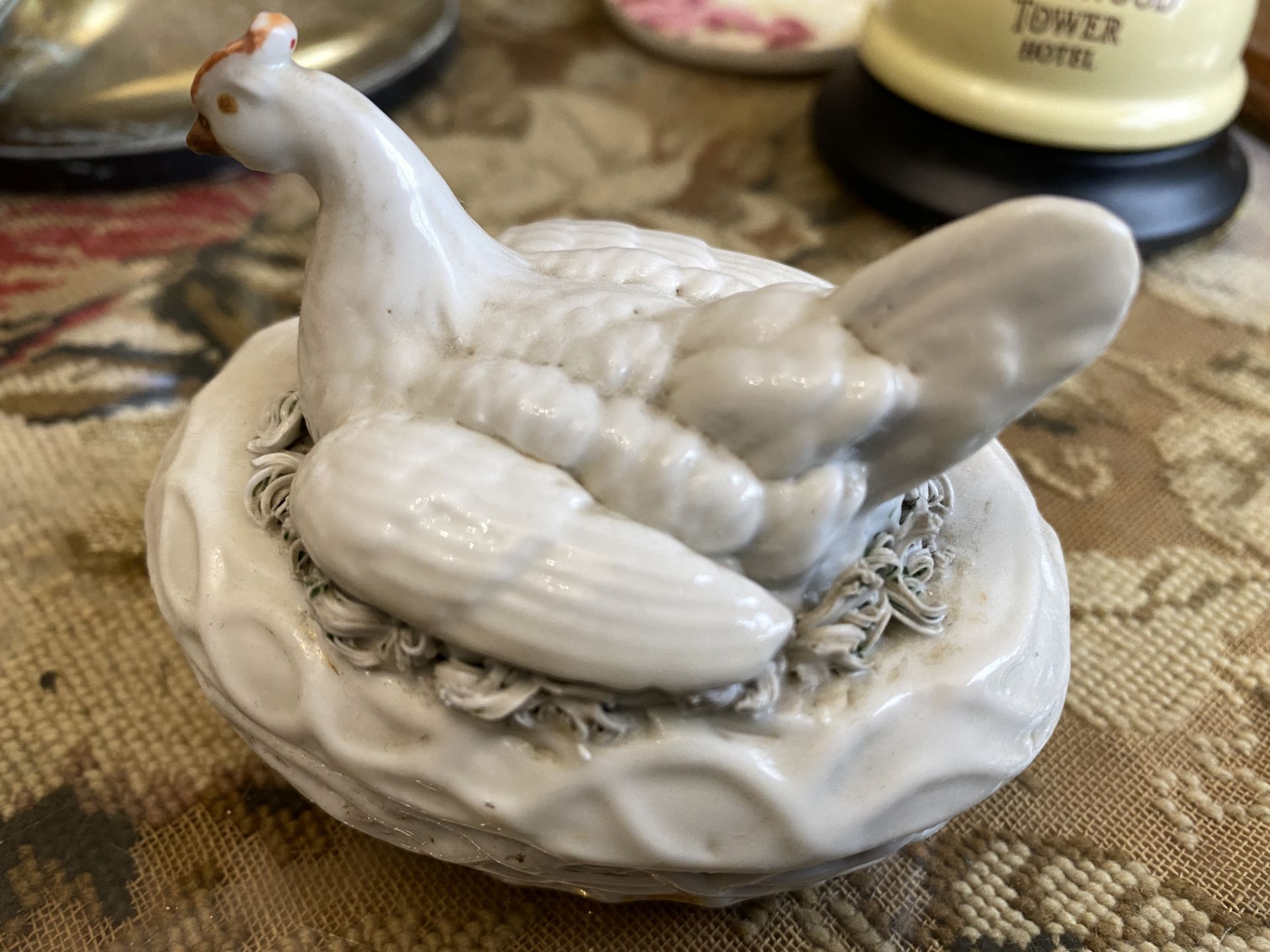 RARE ANTIQUE HEN ON NEST LID AND BOTTOM DISH  - Image 7 of 13