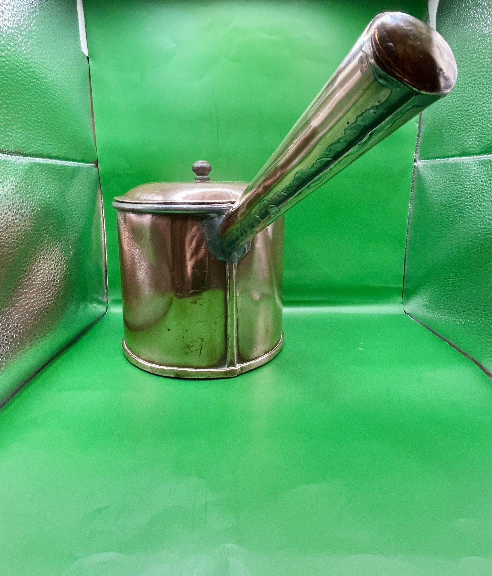 An Antique Georgian Copper Boiling pan lined on the inside with tin. Great condition stunning item. - Image 4 of 10