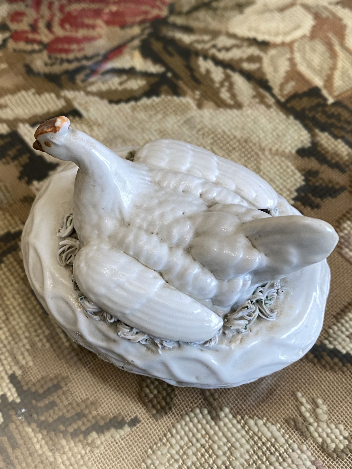 RARE ANTIQUE HEN ON NEST LID AND BOTTOM DISH  - Image 3 of 13