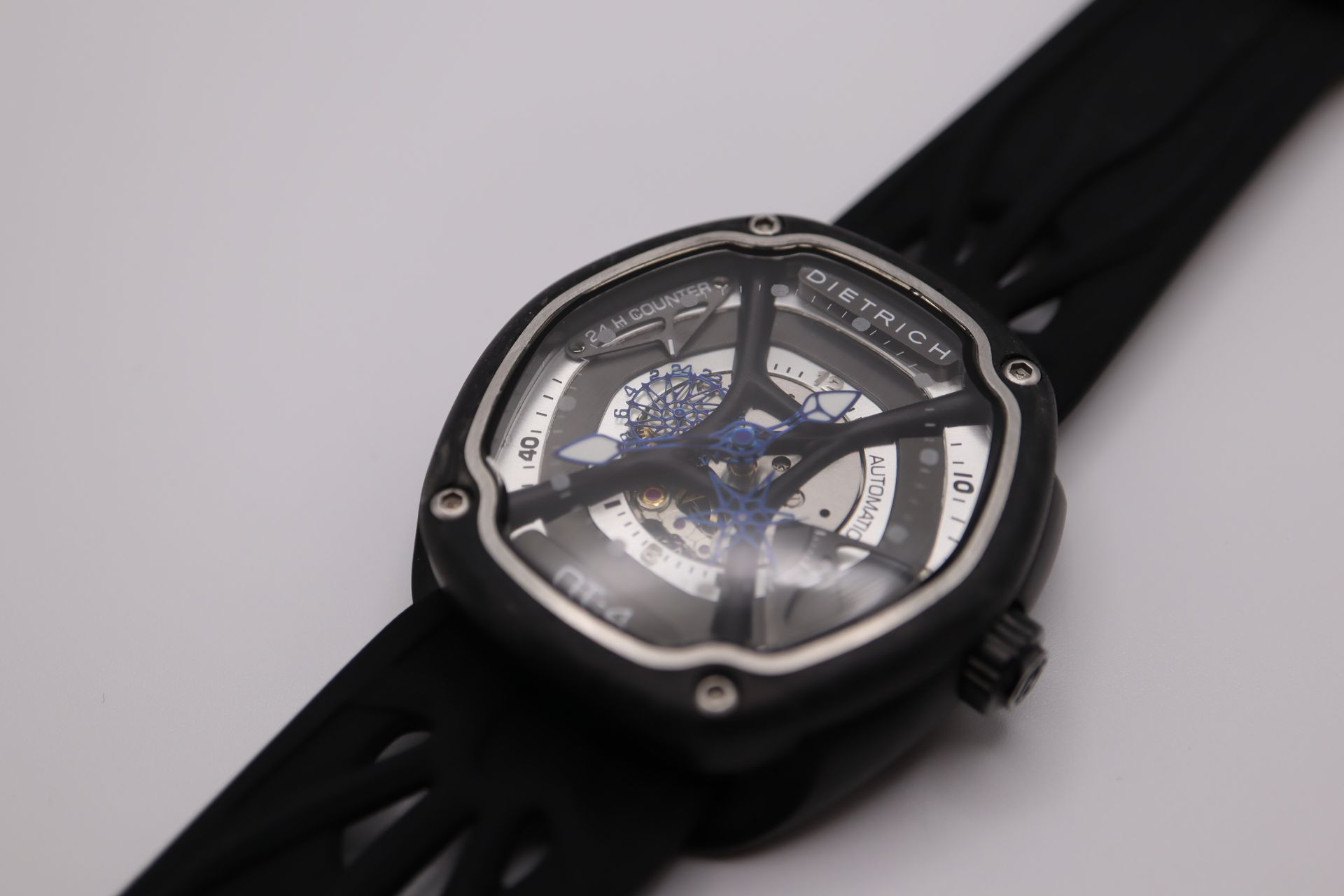 DIETRICH ORGANIC TIME OT-4 AUTOMATIC - 48x46mm - STEEL & CARBON CASE - Image 2 of 4