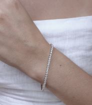 3.00CT DIAMOND TENNIS BRACELET IN WHITE GOLD (SI CLARITY/ F COLOUR) £5,000.00 VALUATION CERTIFICATE