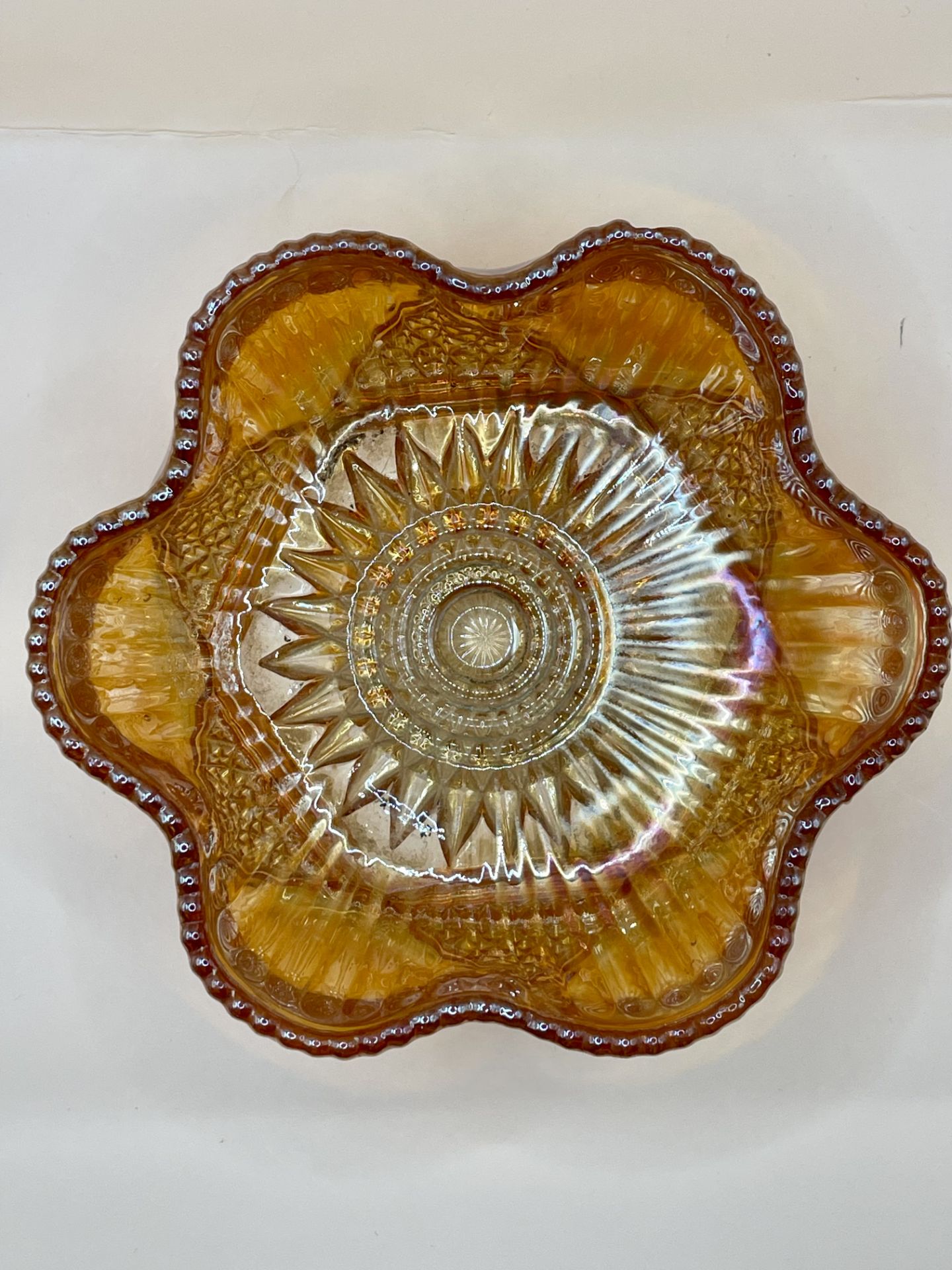 An original Amber Victorian carnival glass bowl excellent condition.  - Image 2 of 7