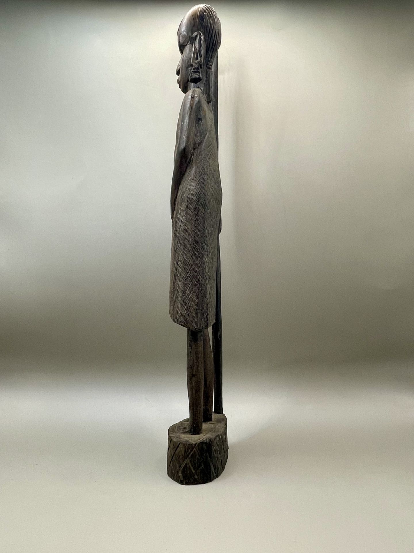 Two African antique Wooden carvings - Image 11 of 18