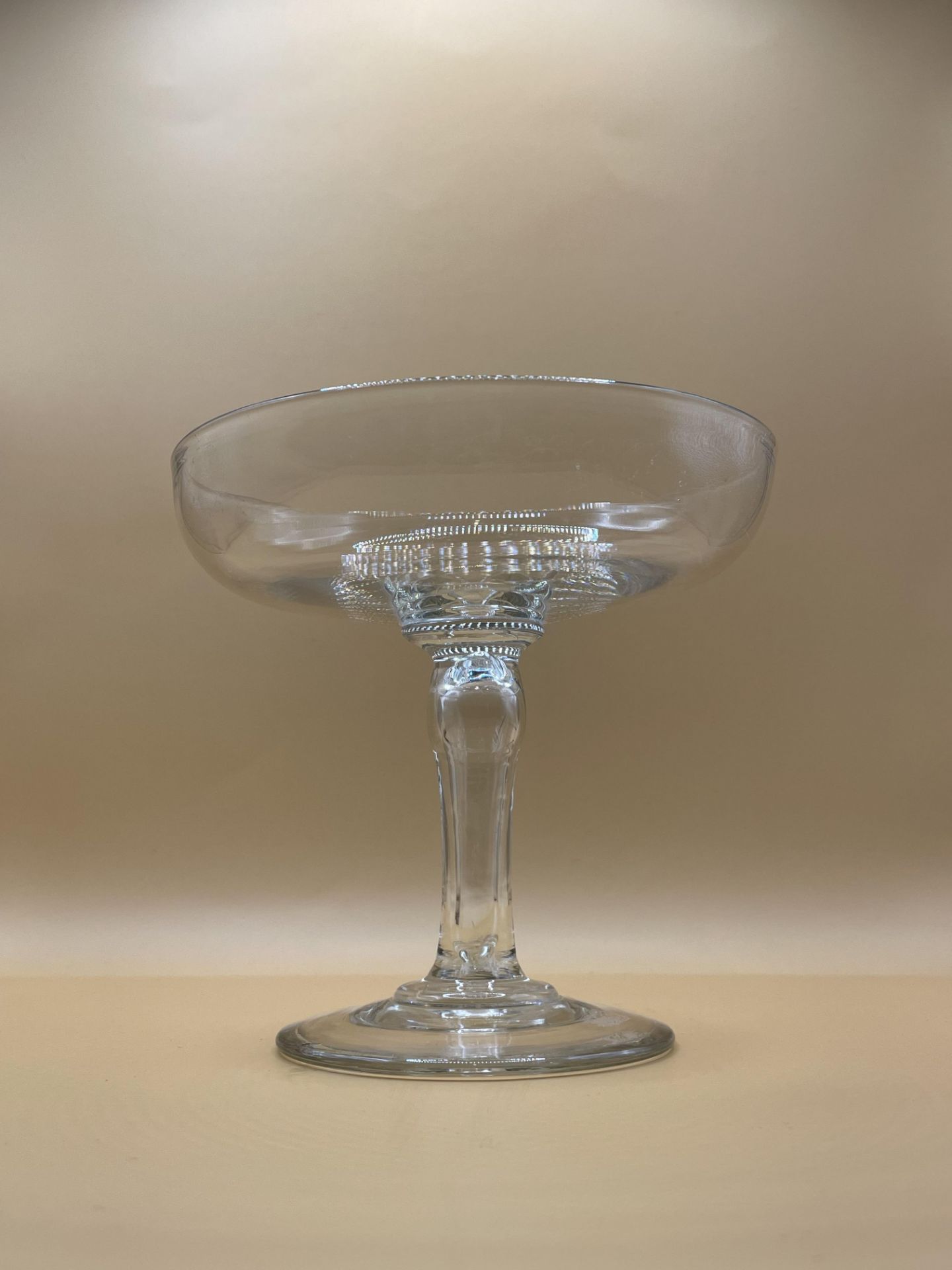 2 x Victorian glass 1860s Tazza in excellent condition.  - Image 9 of 11