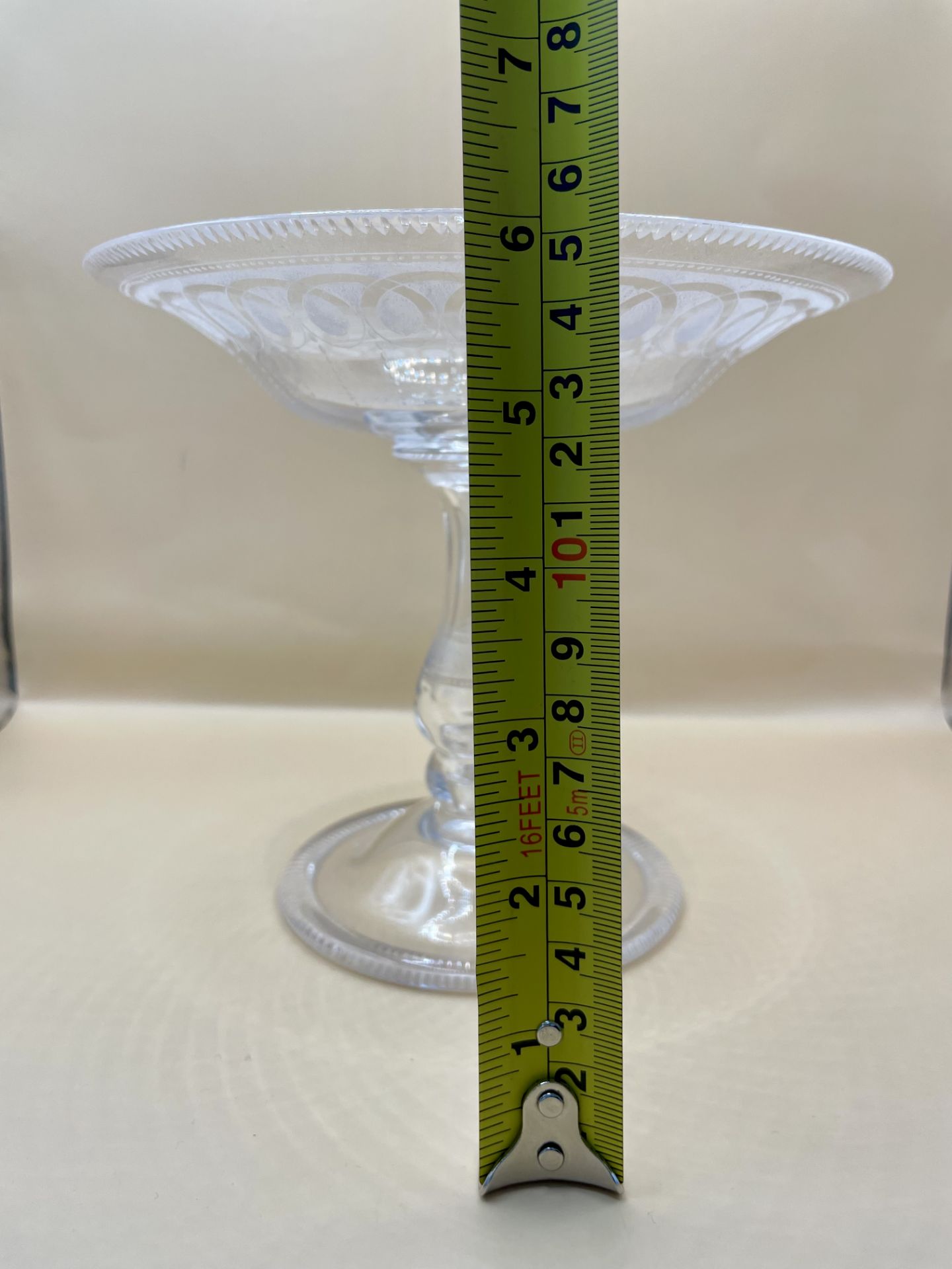 A Victorian glass 1860s Tazza in excellent condition.&nbsp; - Image 4 of 5