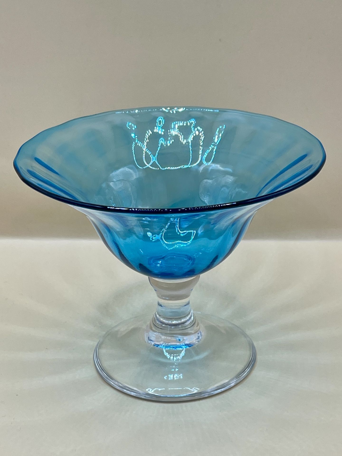 Stunning Venetian blue glass bowl on pedestal signed to base please see photos. 