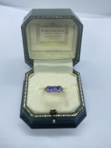 9ct GOLD TANZANITE TRILOGY RING APPROX 2.50ct