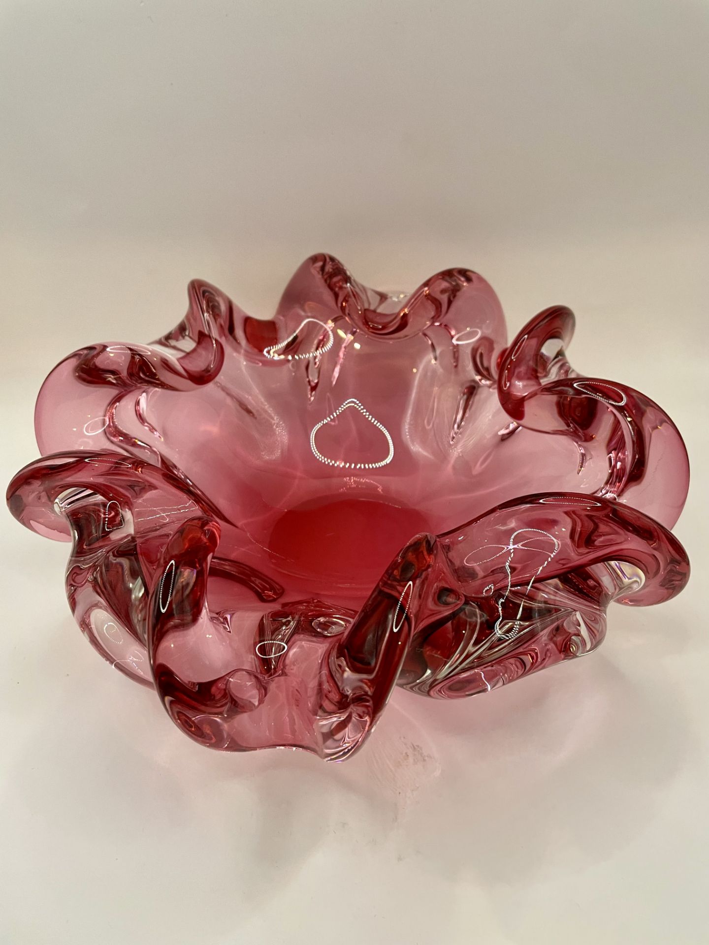 VETRI MURANO GLASS SOMMERSO CENTREPIECE BOWL RUFFLED CRANBERRY ITALY 1950'S