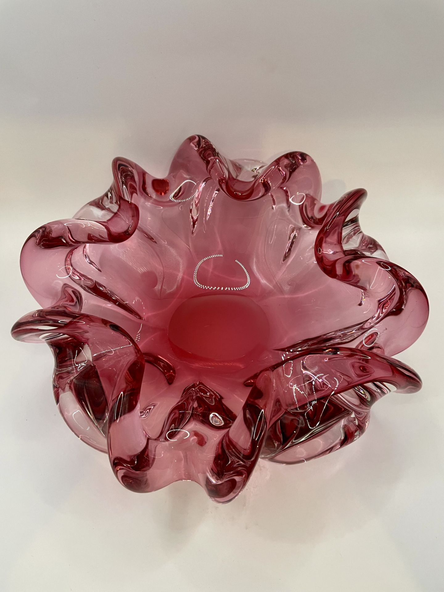 VETRI MURANO GLASS SOMMERSO CENTREPIECE BOWL RUFFLED CRANBERRY ITALY 1950'S - Image 8 of 18